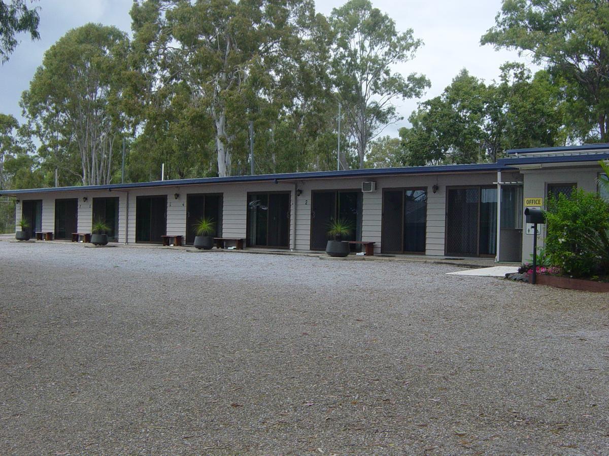 Greenacres Motel / Van Park Benaraby Εξωτερικό φωτογραφία